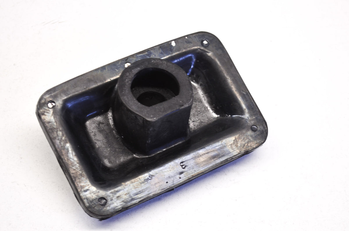 Tohatsu 346-05116-1 Starter Seal Plate NOS