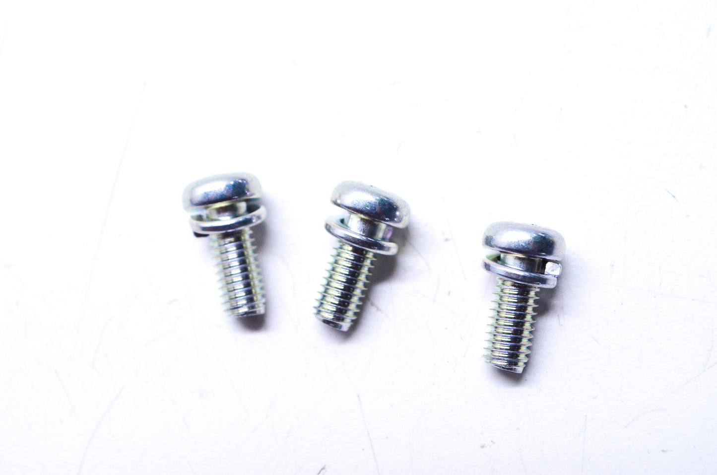 OEM Polaris 3085698 Screw & Washer Assembly Qty 3 NOS