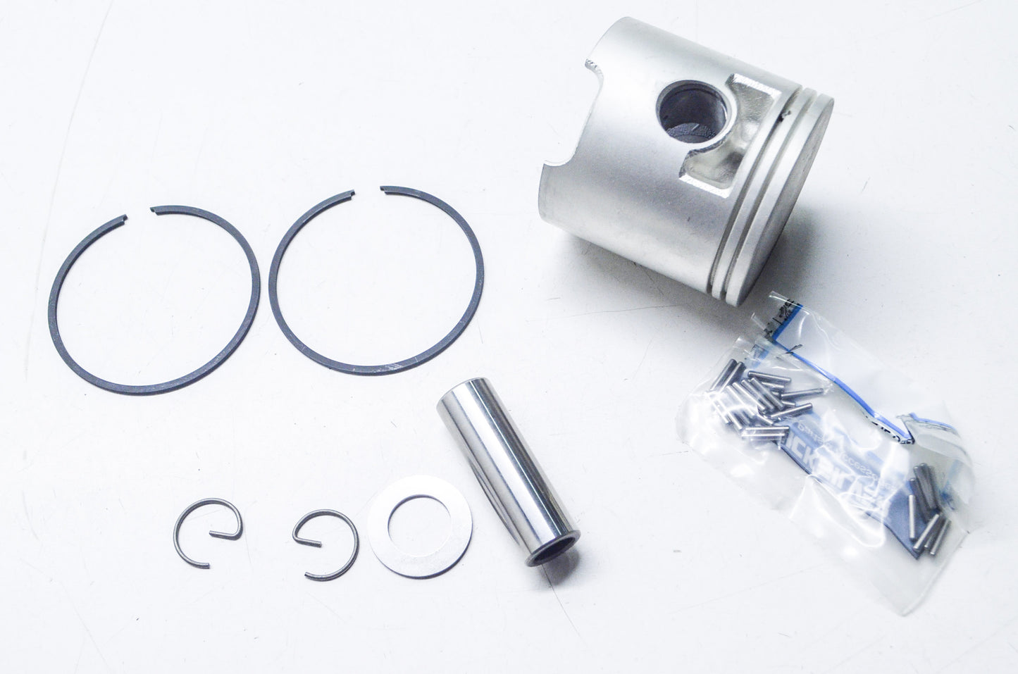 OEM Mercury 767-879878A 6 Piston Kit NOS