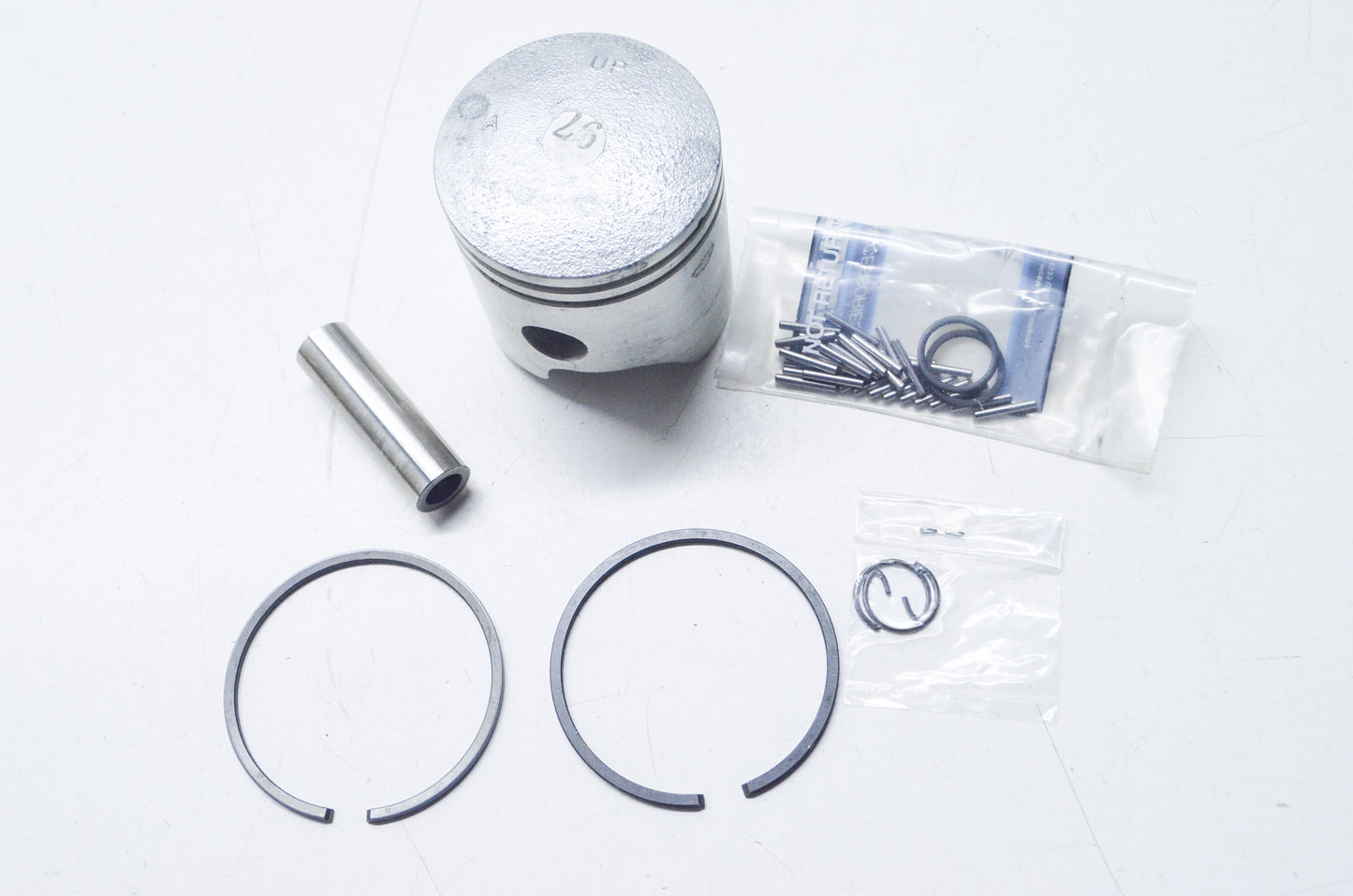 OEM Mercury 761-7982T Piston Kit NOS