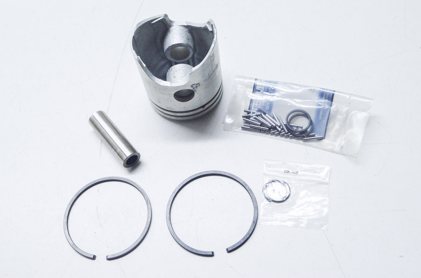 OEM Mercury 761-7982T Piston Kit NOS
