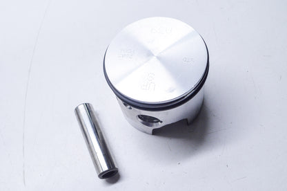 New OEM Mercury Piston Kit NOS