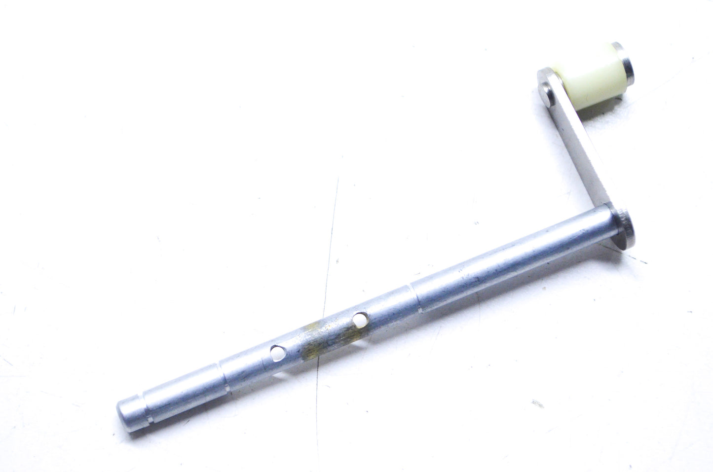 New OEM Mercury Throttle Shaft NOS