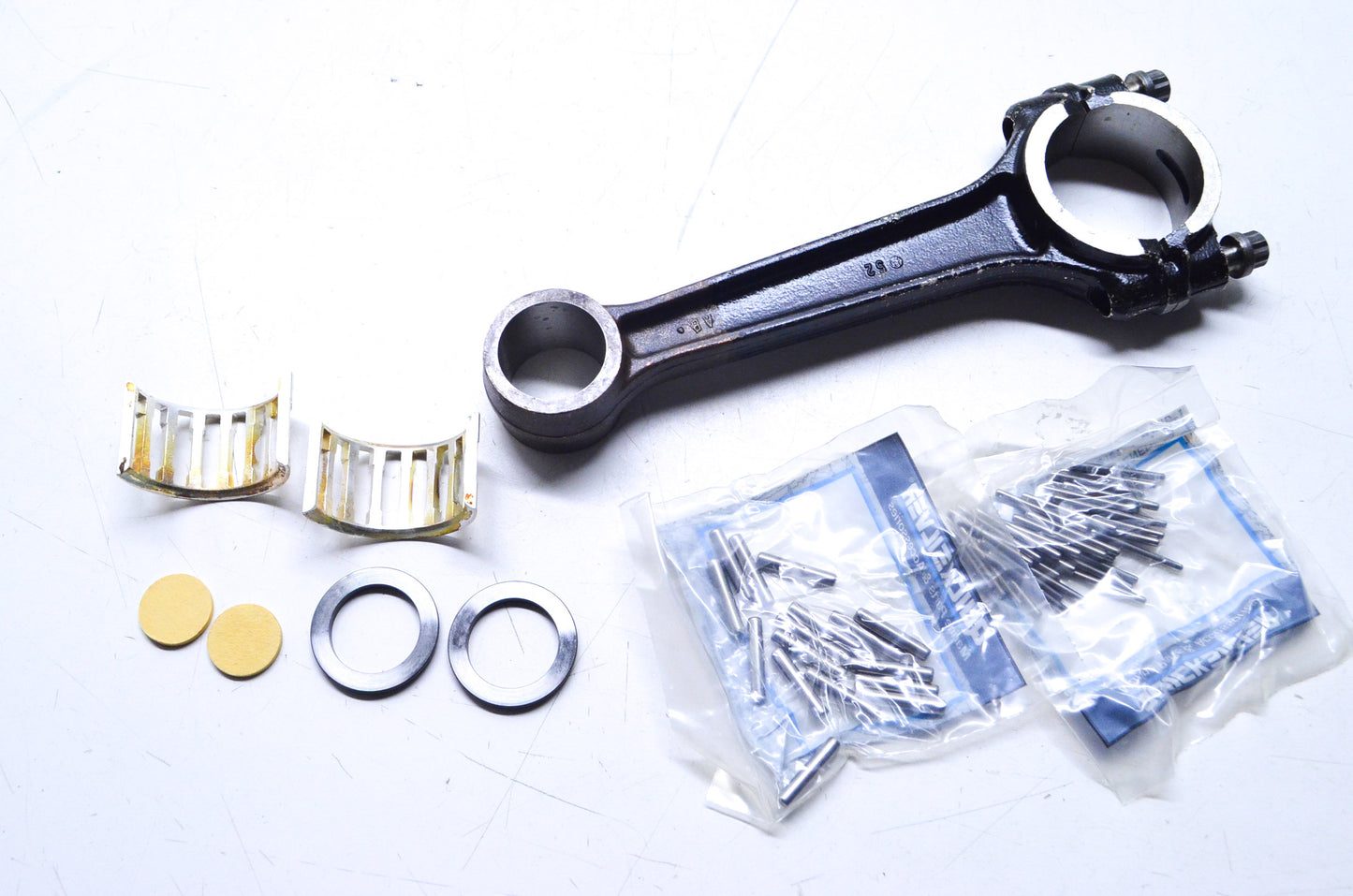 OEM Mercury 647-822373A09 Connecting Rod Kit NOS