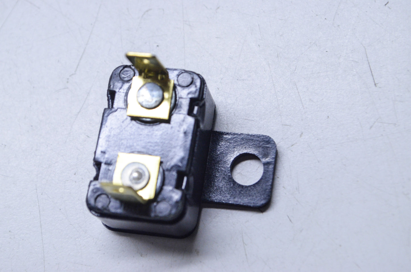 OEM Polaris 2411592 Circuit Breaker 12 AMP NOS