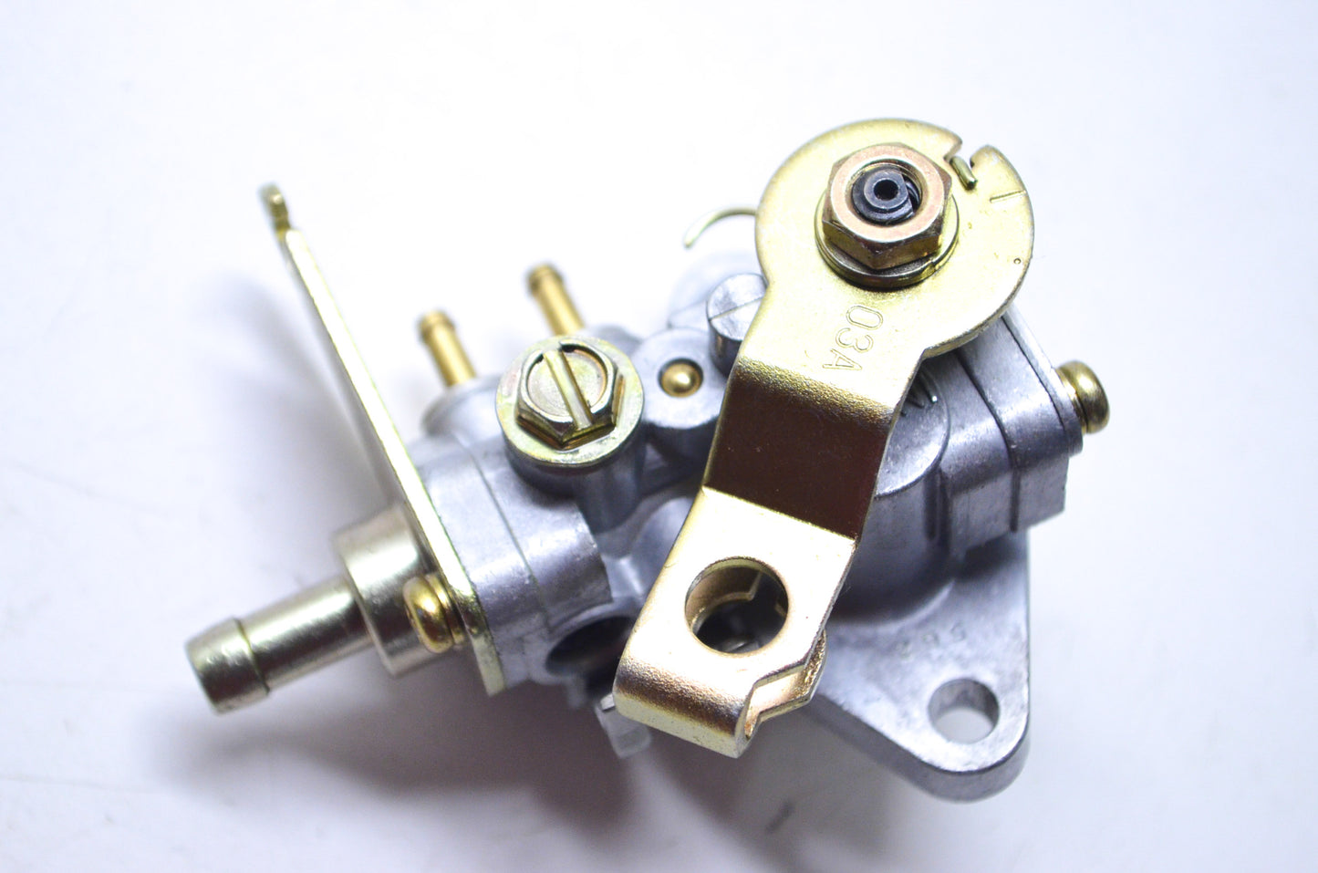 OEM Polaris 2520463 Oil Pump Assembly 886 Base NOS