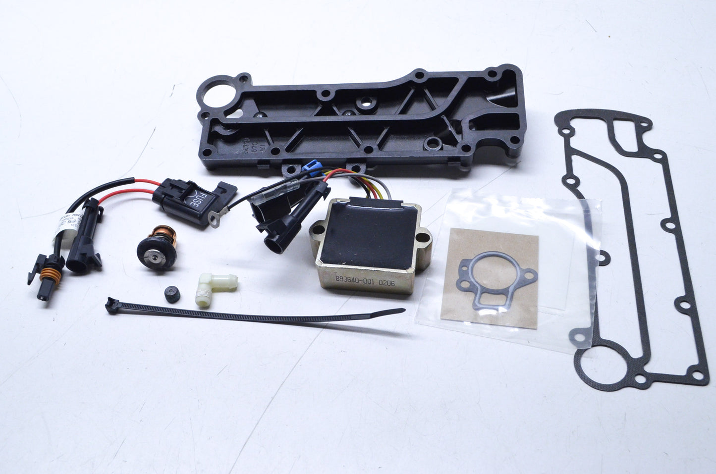 New OEM Mercury Voltage Regulator Kit NOS