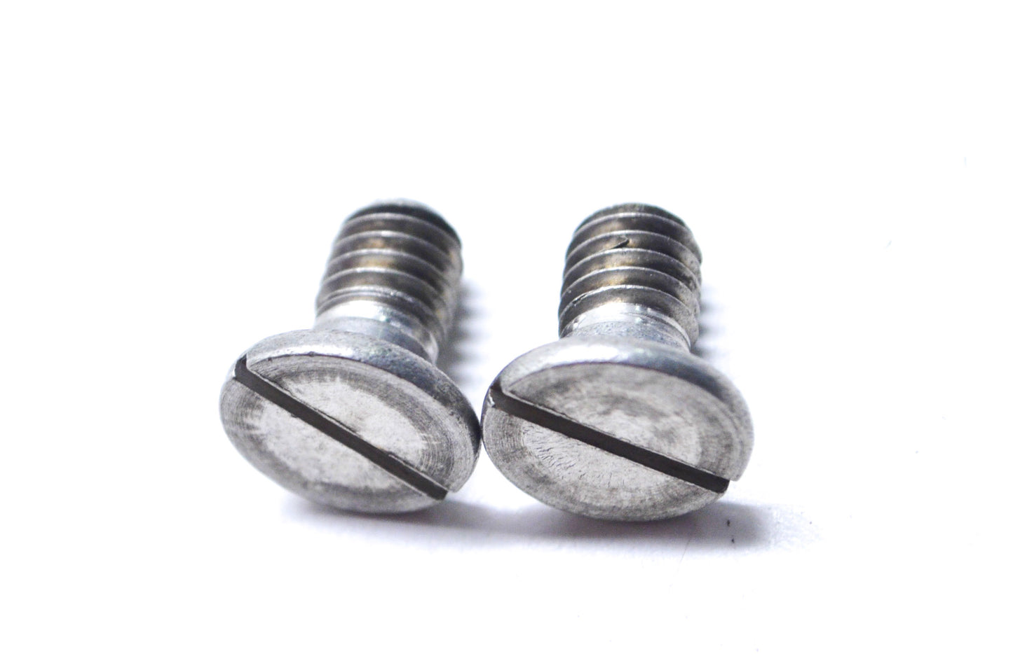Aftermarket 10-29608 Flushing Hole Screws Qty 2 NOS