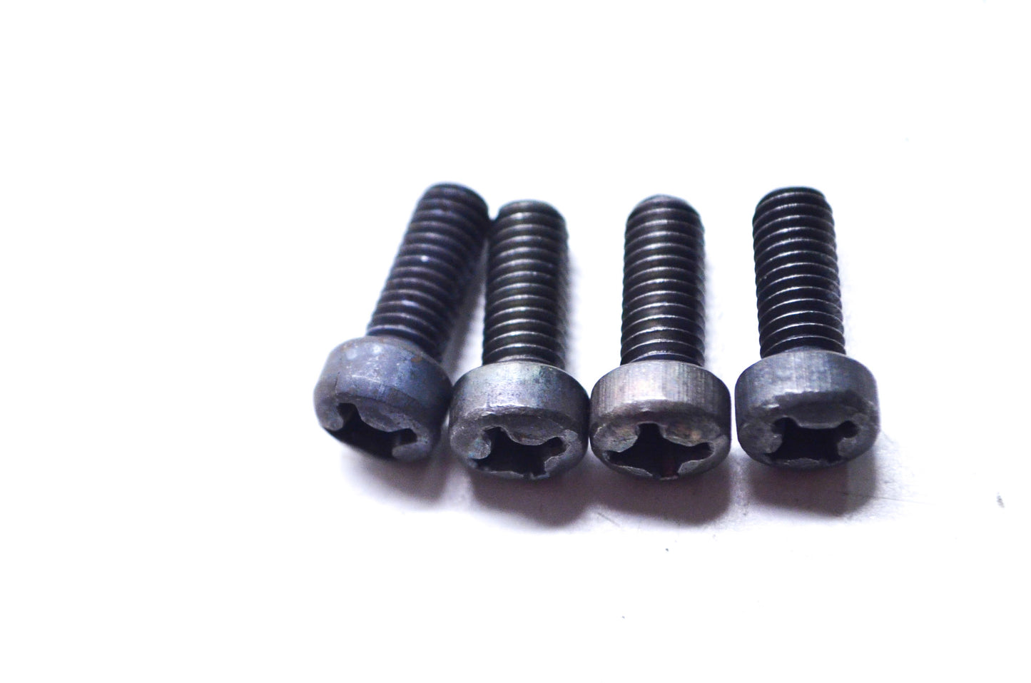OEM Mercury 10-45775 Main Bearing Screw Qty 4 NOS