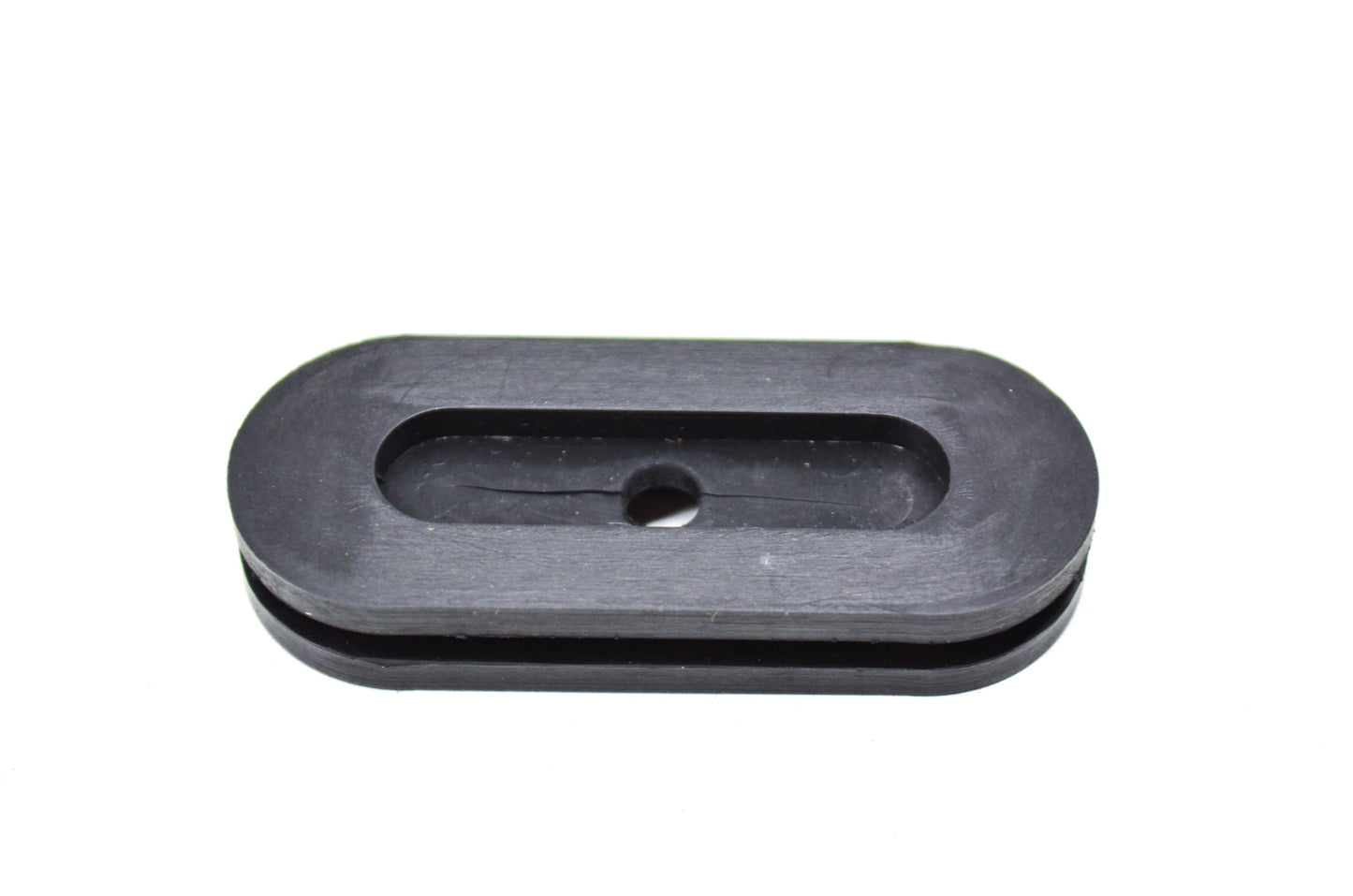 Tohatsu 345671690M Consent Cord Grommet NOS