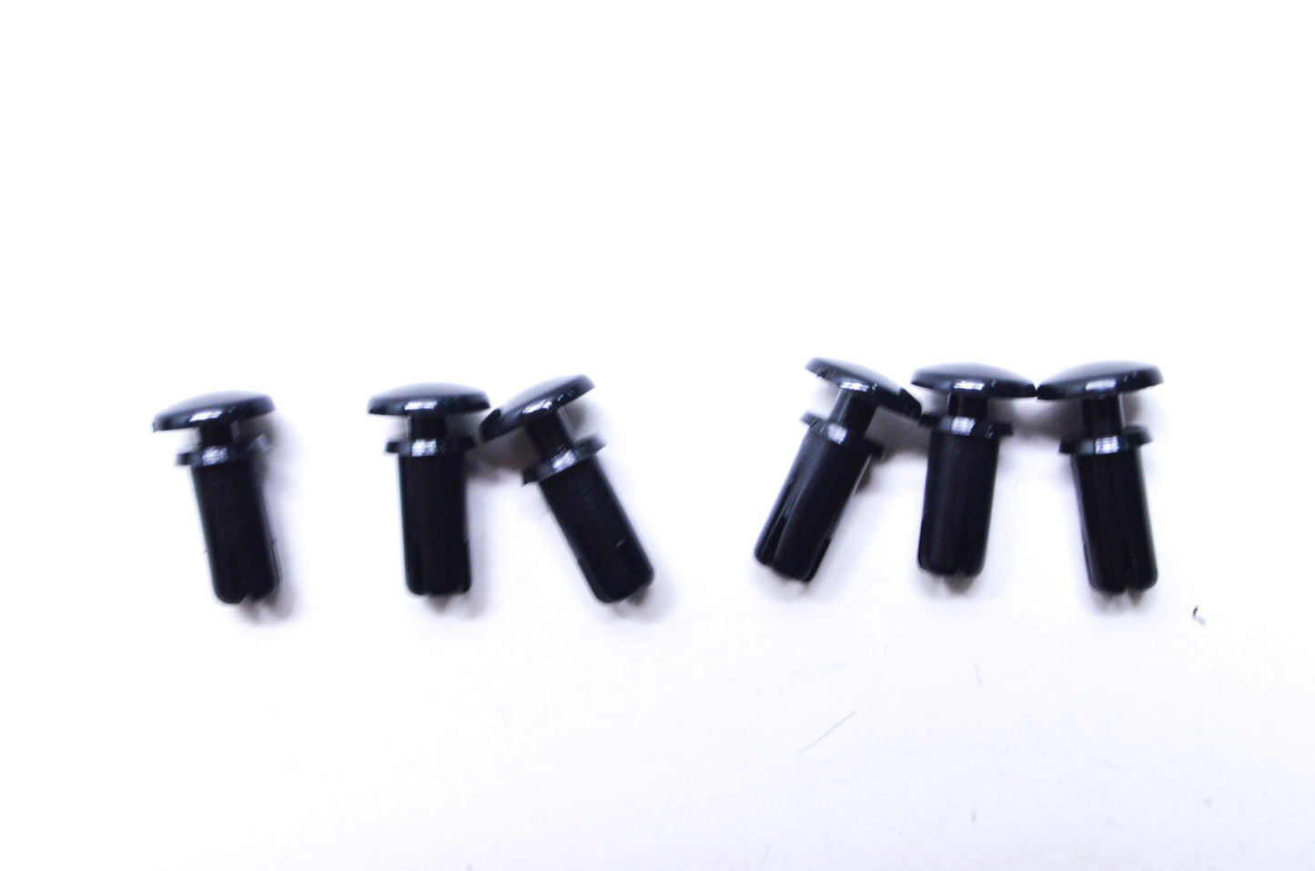 New OEM Polaris Push Rivet QTY 6 NOS