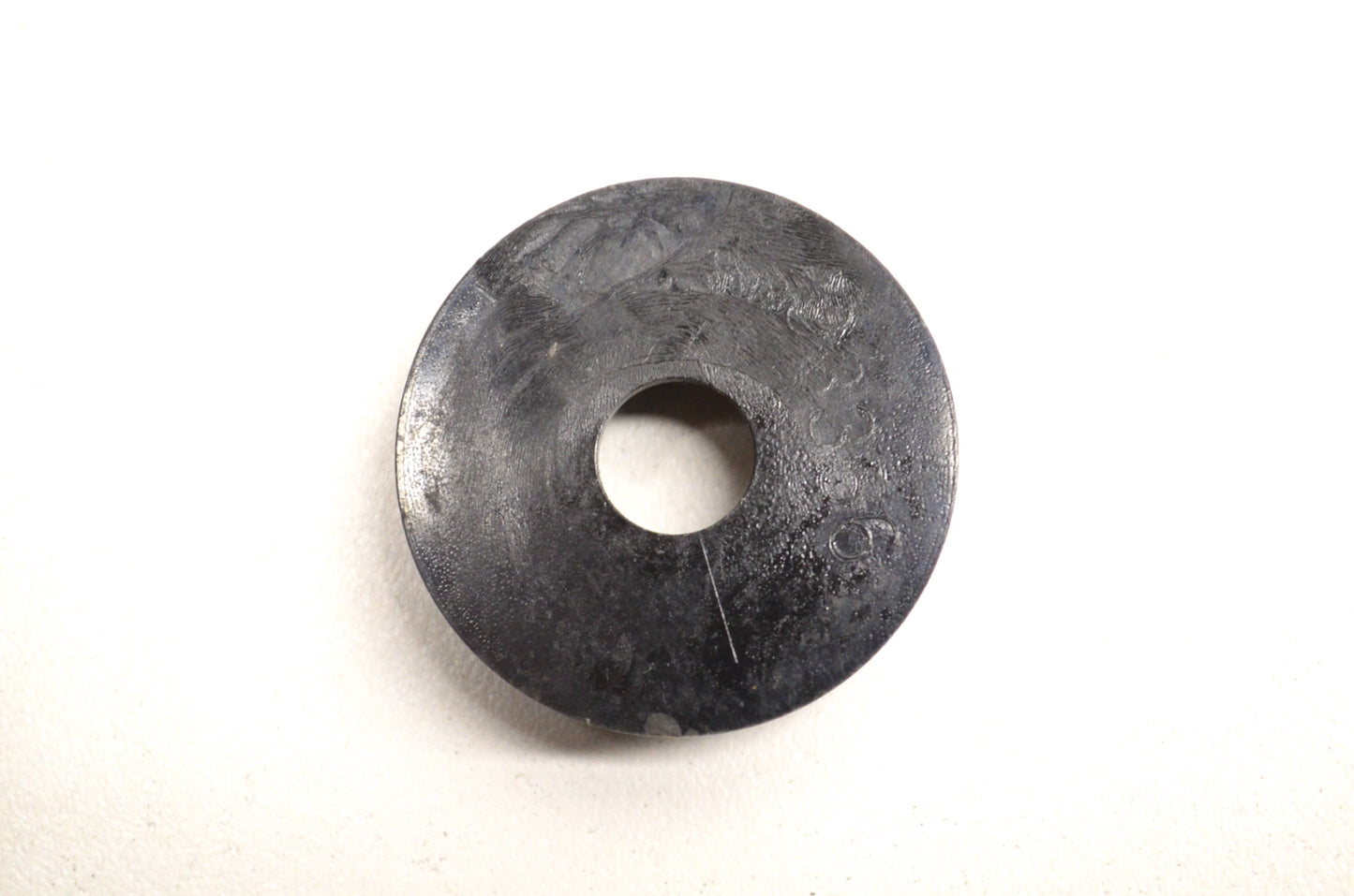 Aft Thrust Hub NOS