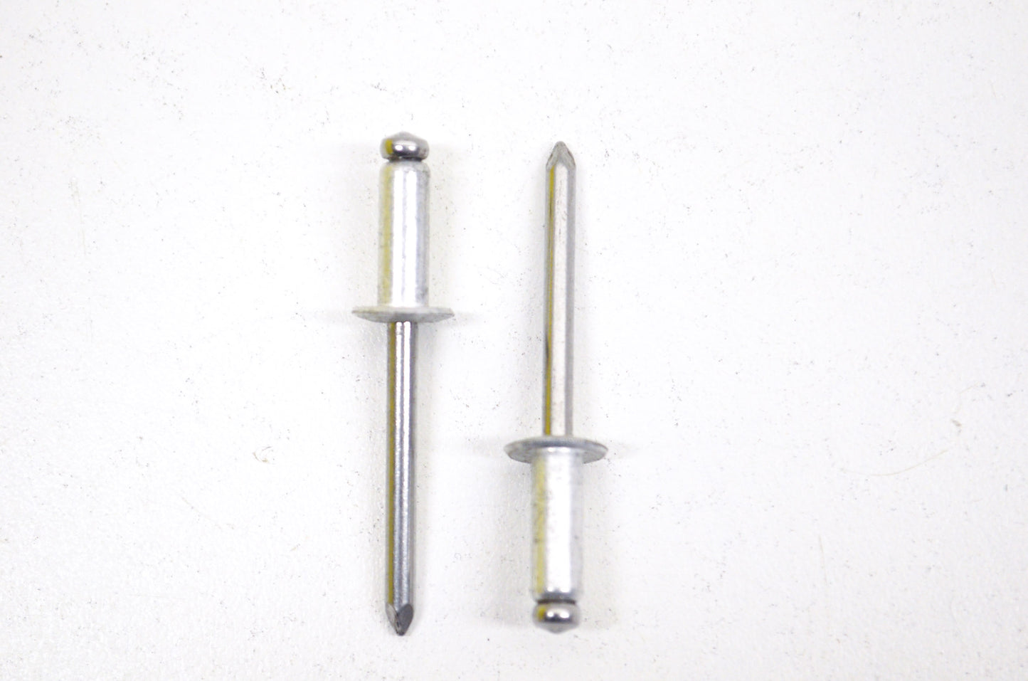 OEM Polaris 7621465 Rivet Qty 2 NOS