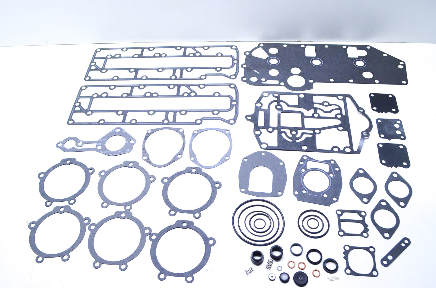 New OEM Mercury Gasket Kit NOS