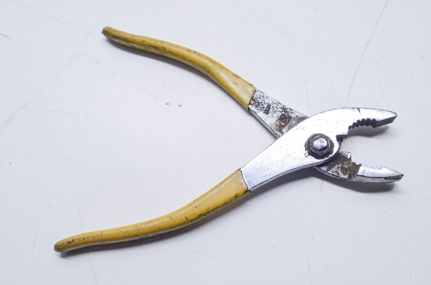 Fuller 8' Split Joint Pliers