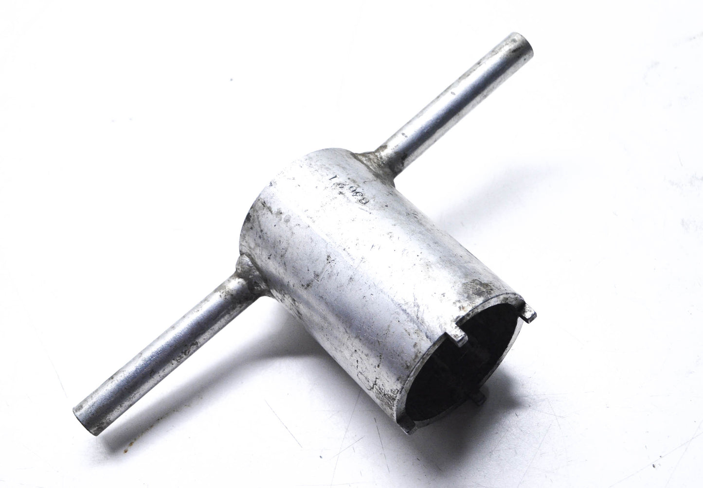 OEM Mercury Bearing Nut Wrench Tool