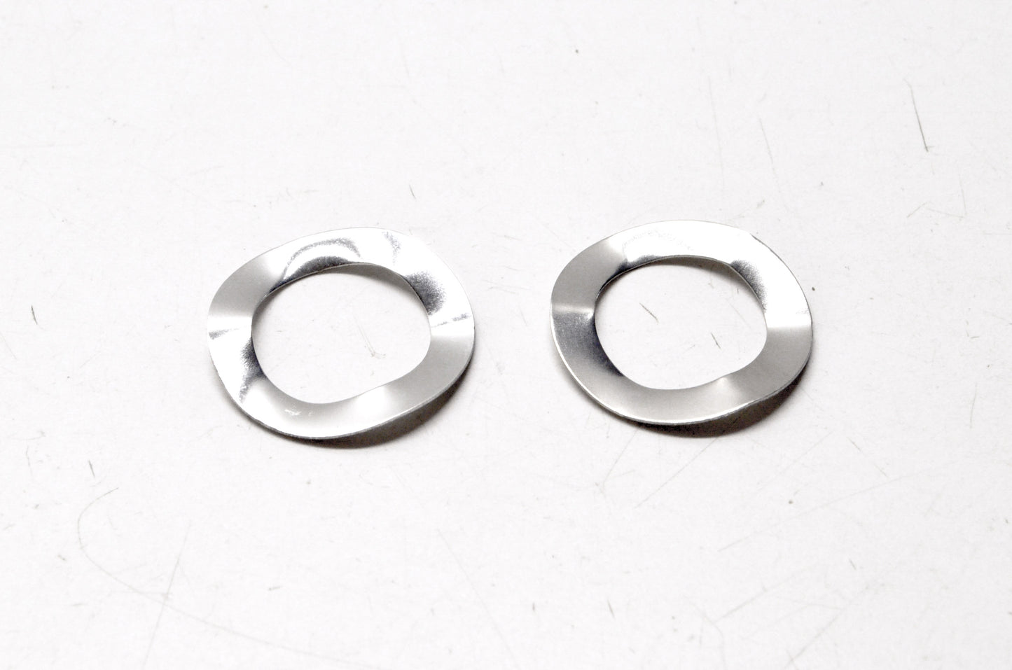 Wave Washer Qty 2 NOS