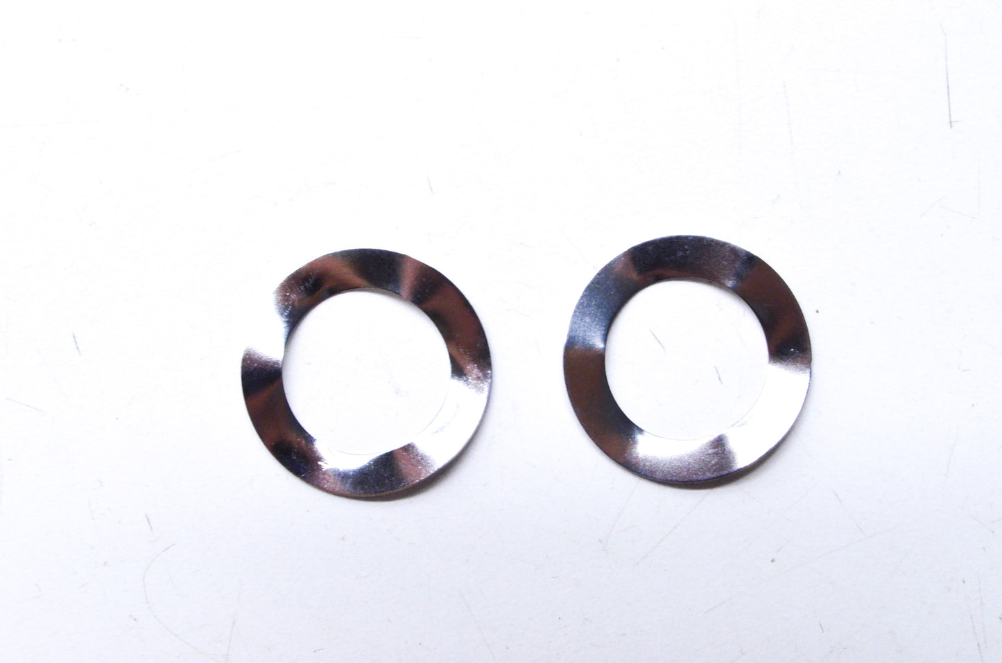 Wave Washer Qty 2 NOS