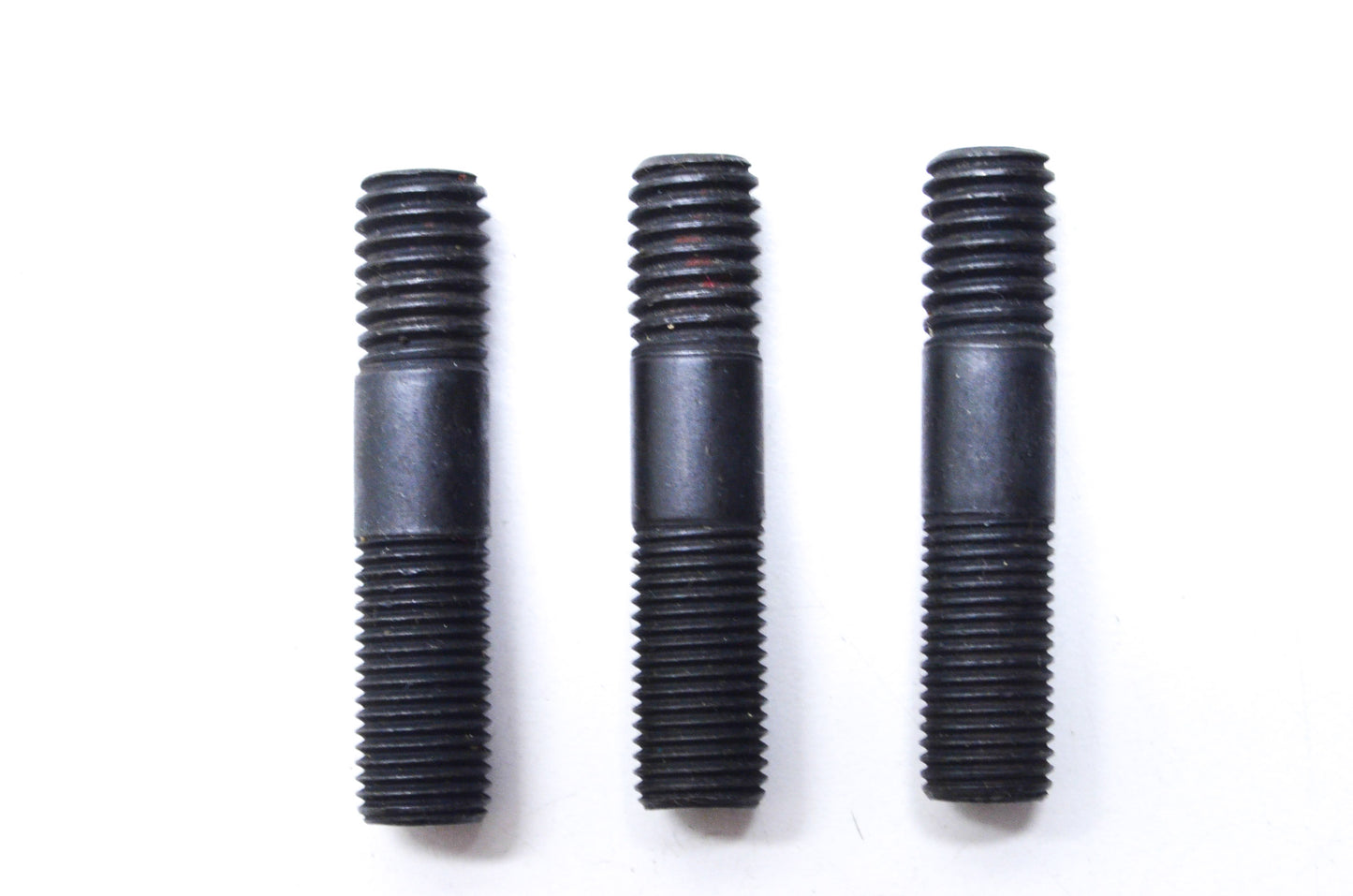 Stud Qty 3 NOS