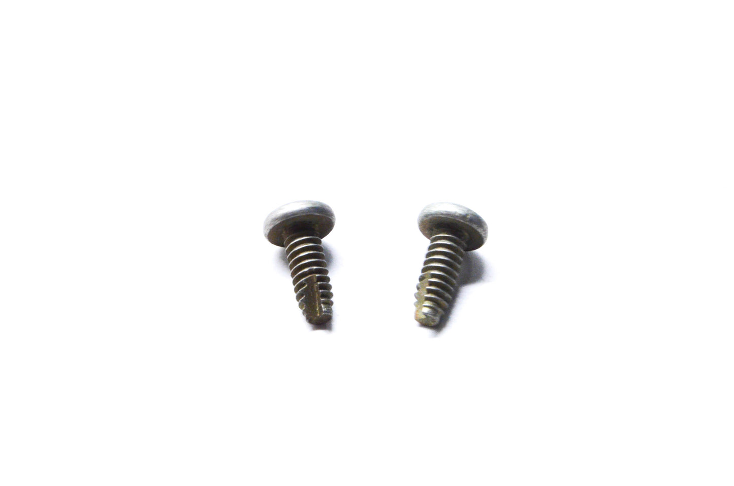 OEM Mercury 10-72169 Screw Qty 2 NOS