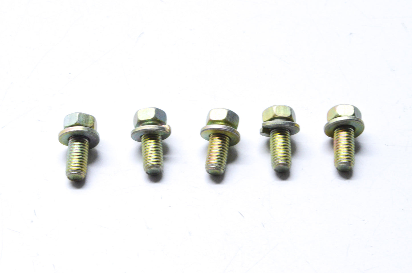 OEM Mercury 10-47910 Screw Qty 5 NOS