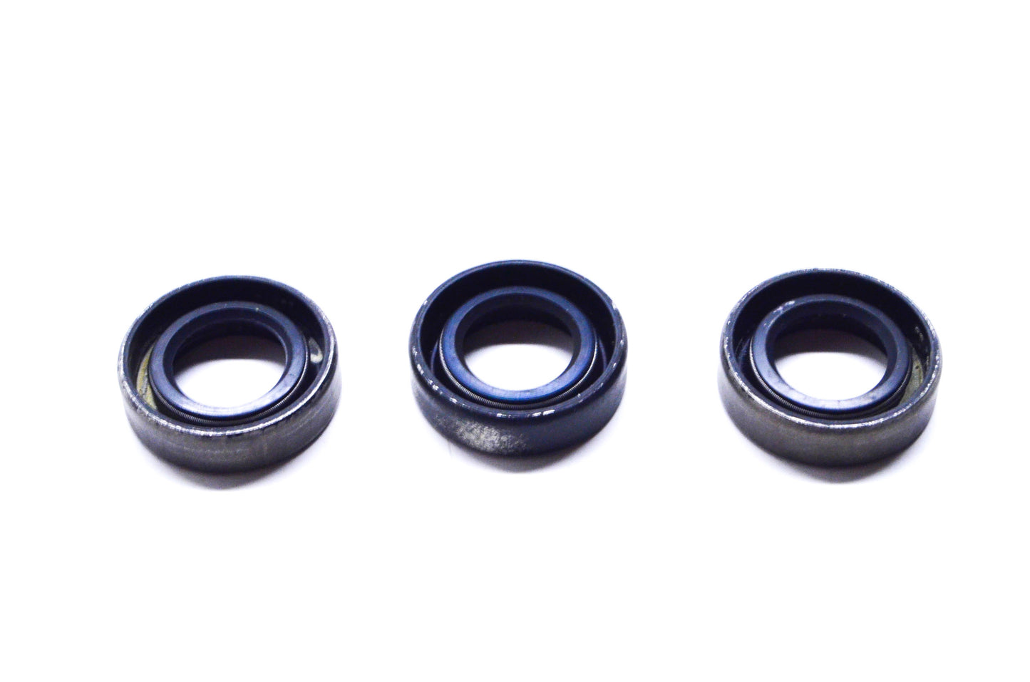 Oil Seal Qty 3 NOS