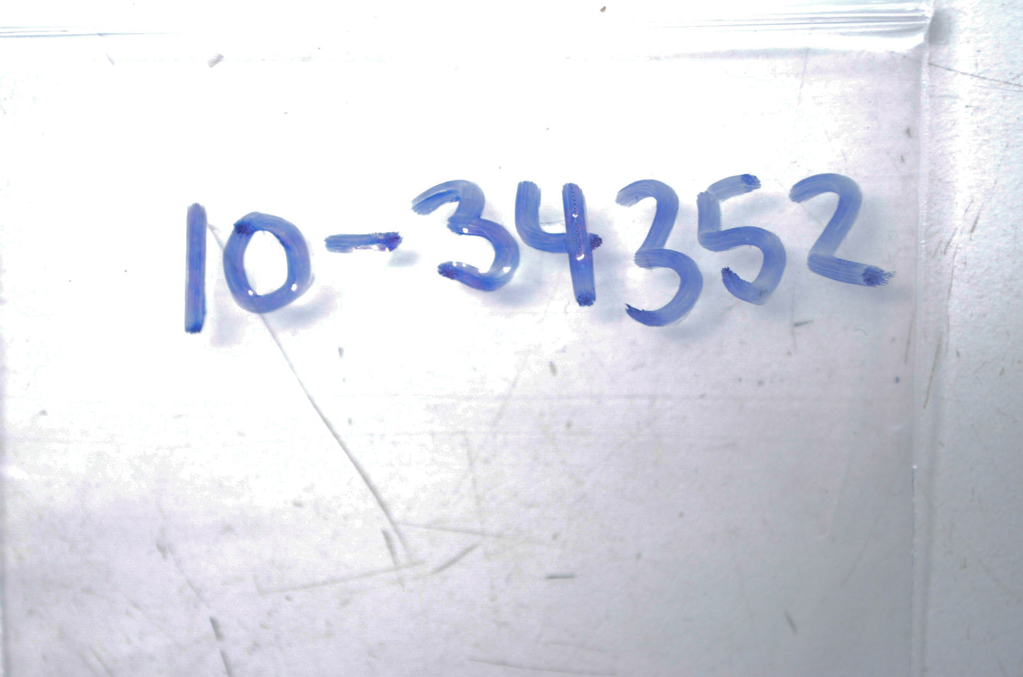 OEM Mercury 10-34352 Screw Qty 4 NOS