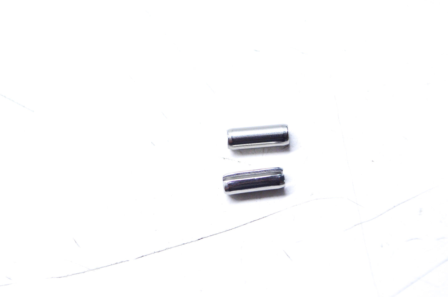 OEM Tohatsu 951403-3510 Spring Pin Qty 2 NOS