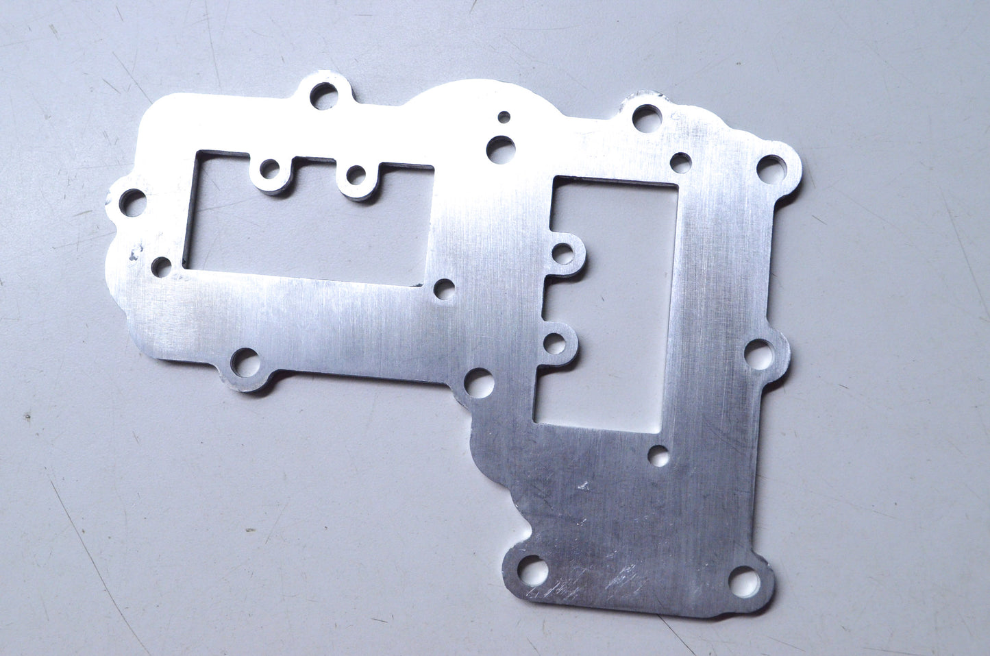 Nissan 34502-1060M Reed Inlet Adaptor Plate NOS