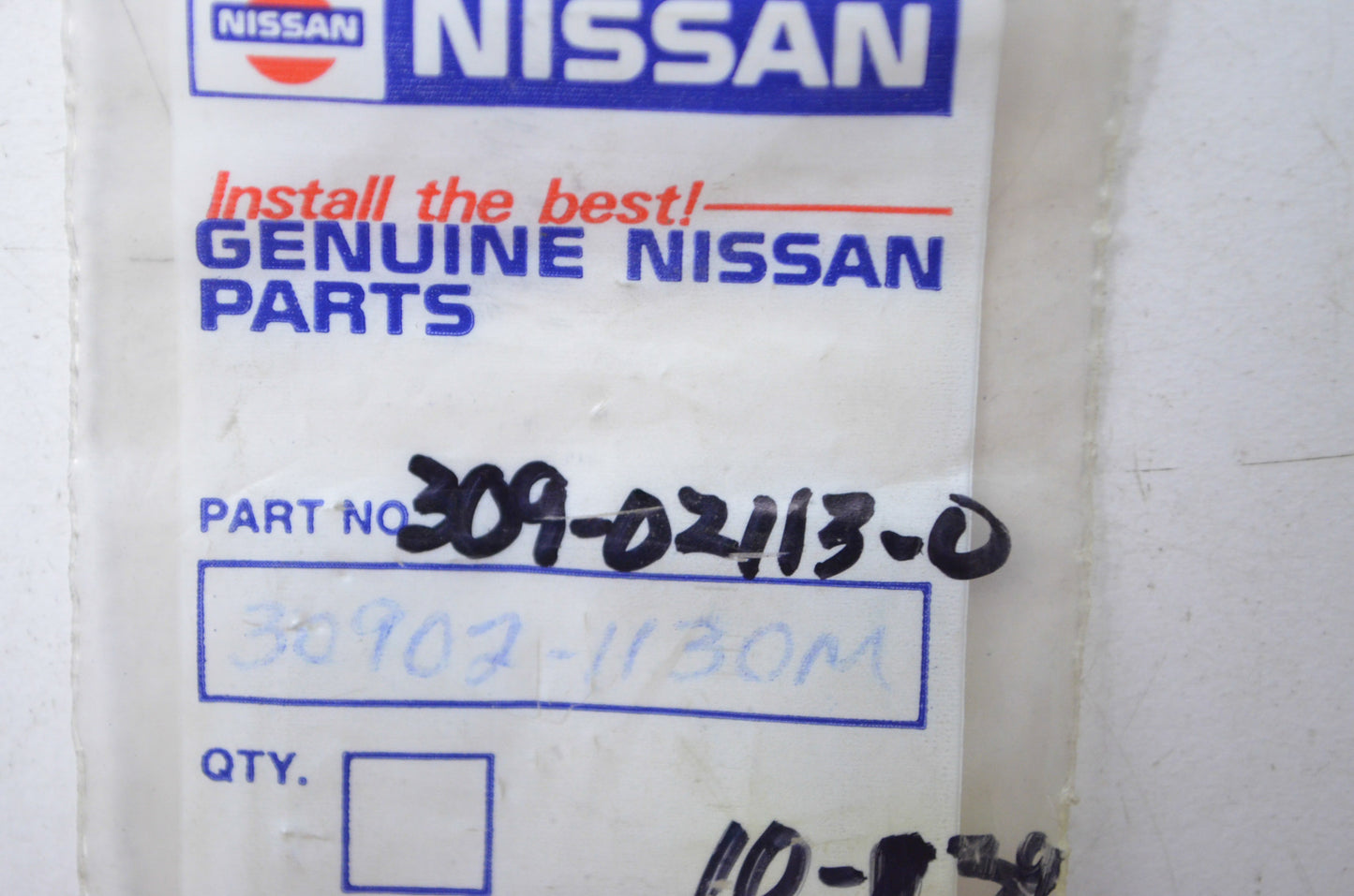Nissan 309-02113-0 Stopper NOS