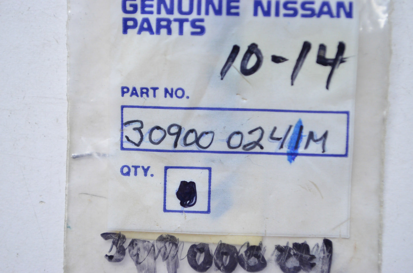 Nissan 30900-0241M Piston Clip Pin QTY 2 NOS