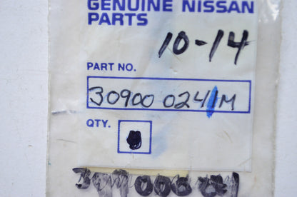 Nissan 30900-0241M Piston Clip Pin QTY 2 NOS