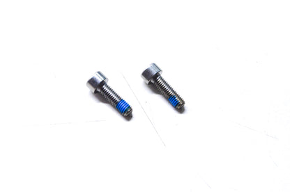New OEM Mercury Screw Qty 2 NOS