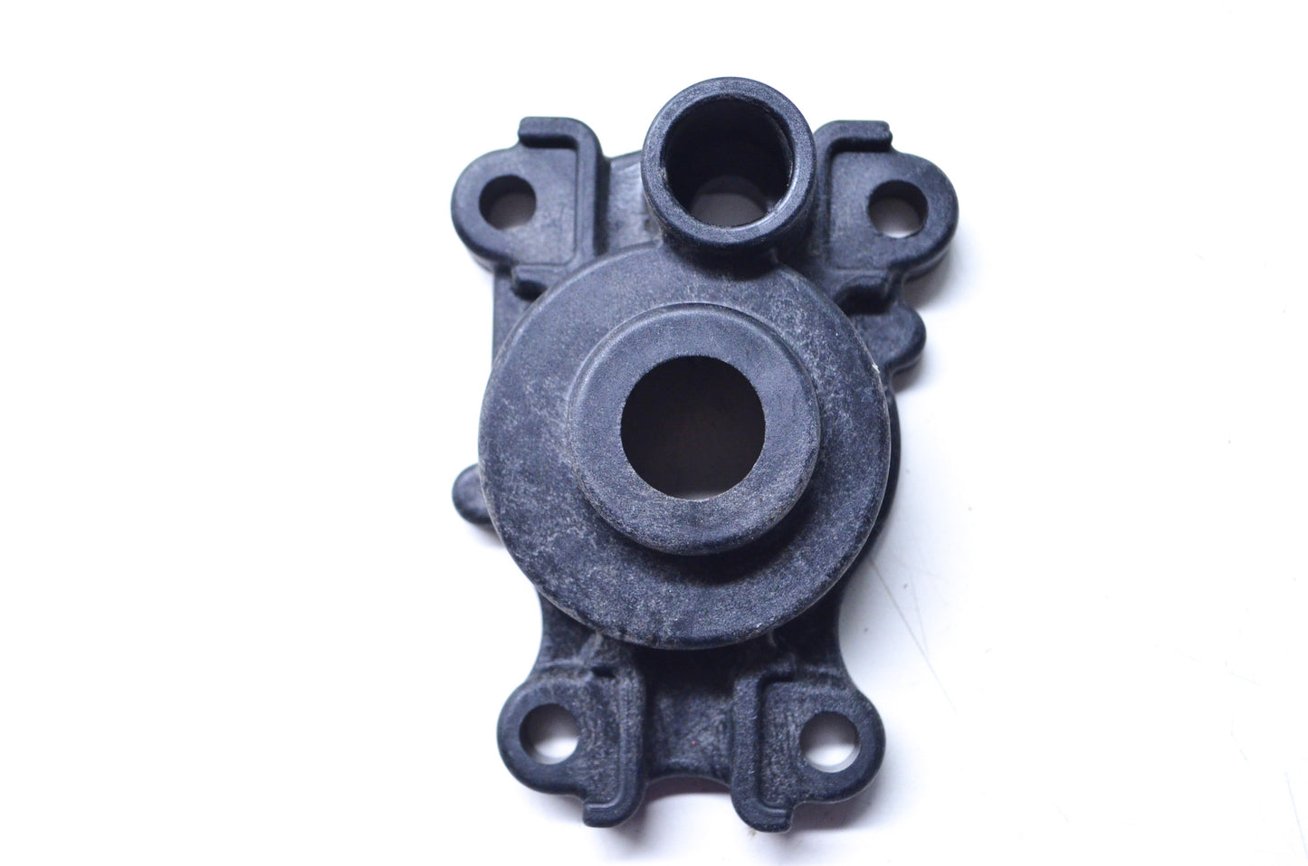 New OEM Yamaha Water Pump Housing NOS