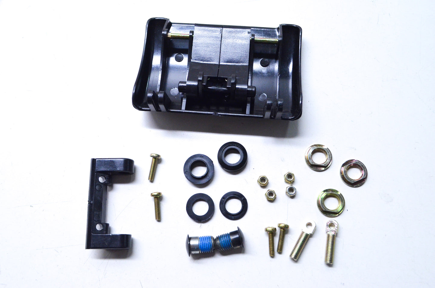 New Ezgo Window Latch Kit for Pop Out Curtis Cab NOS
