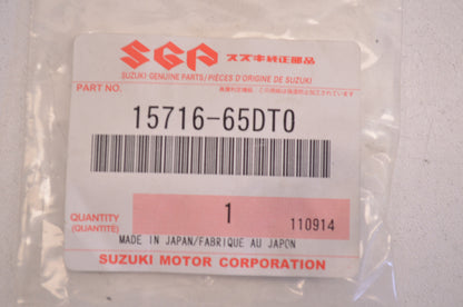 OEM Suzuki 15716-65DT0 Fuel Injector Grommet Set NOS