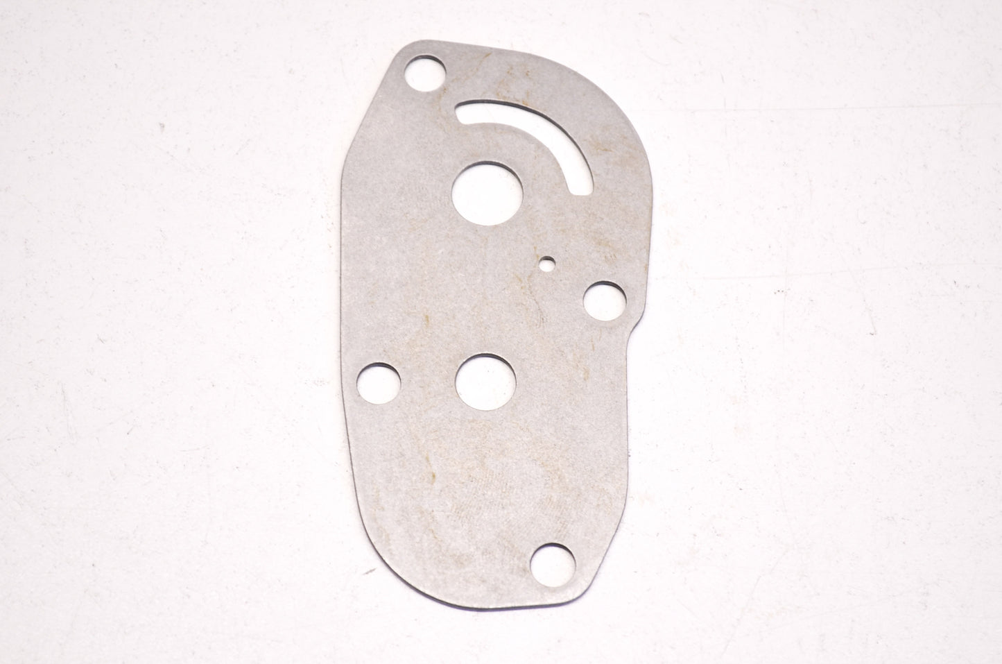 OEM Suzuki 17471-98301 Water Pump Case Plate NOS