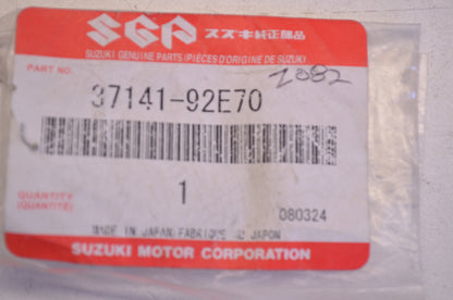OEM Suzuki 37141-92E70 Ignition Key NOS