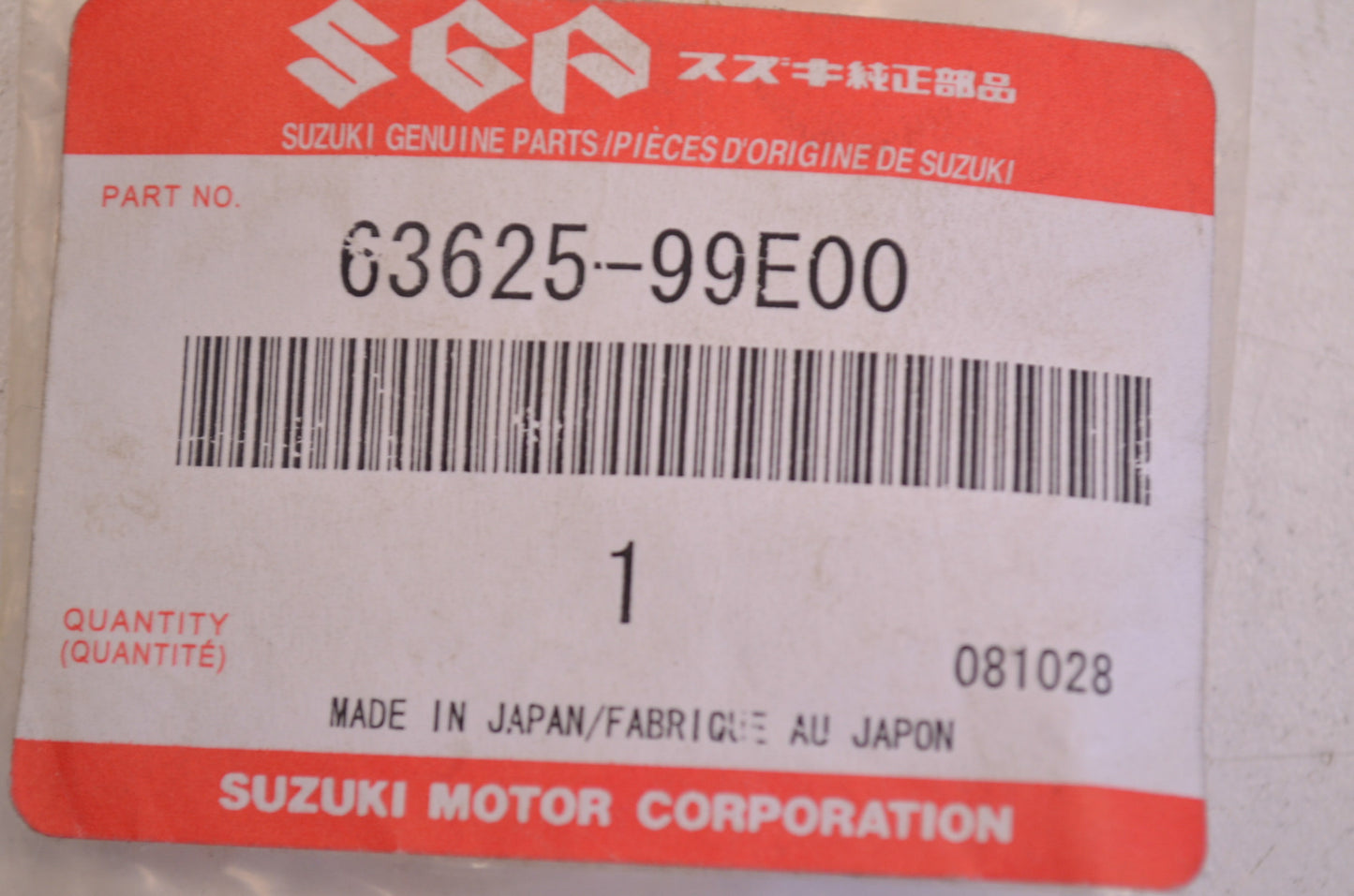 OEM Suzuki 63625-99E00 Throttle Cable Grommet NOS