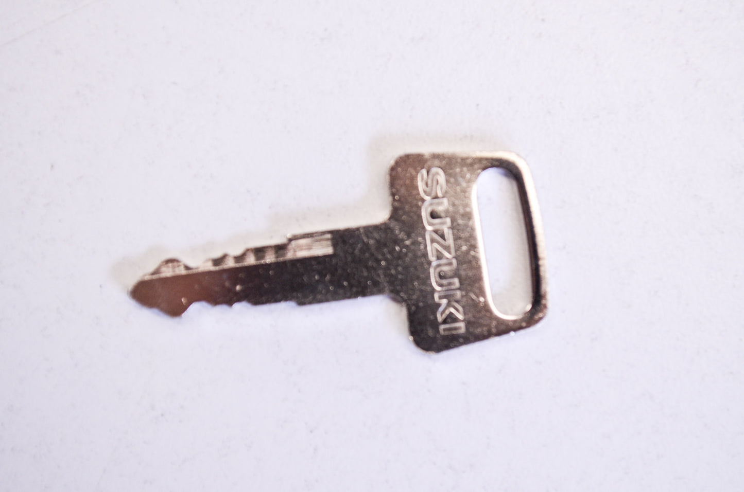 New OEM Suzuki Ignition Key 933 NOS