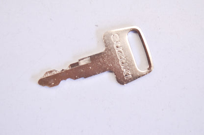 New OEM Suzuki Ignition Key 935 NOS