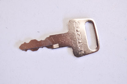 New OEM Suzuki Ignition Key 937 NOS