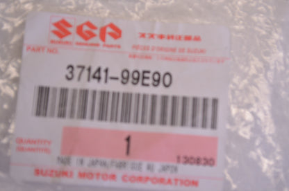 New OEM Suzuki Ignition Key 940 NOS