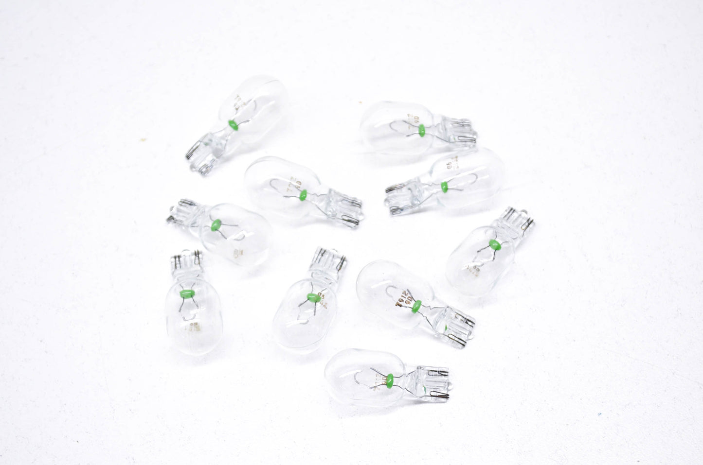 New NAPA 13V Bulb QTY 10 NOS