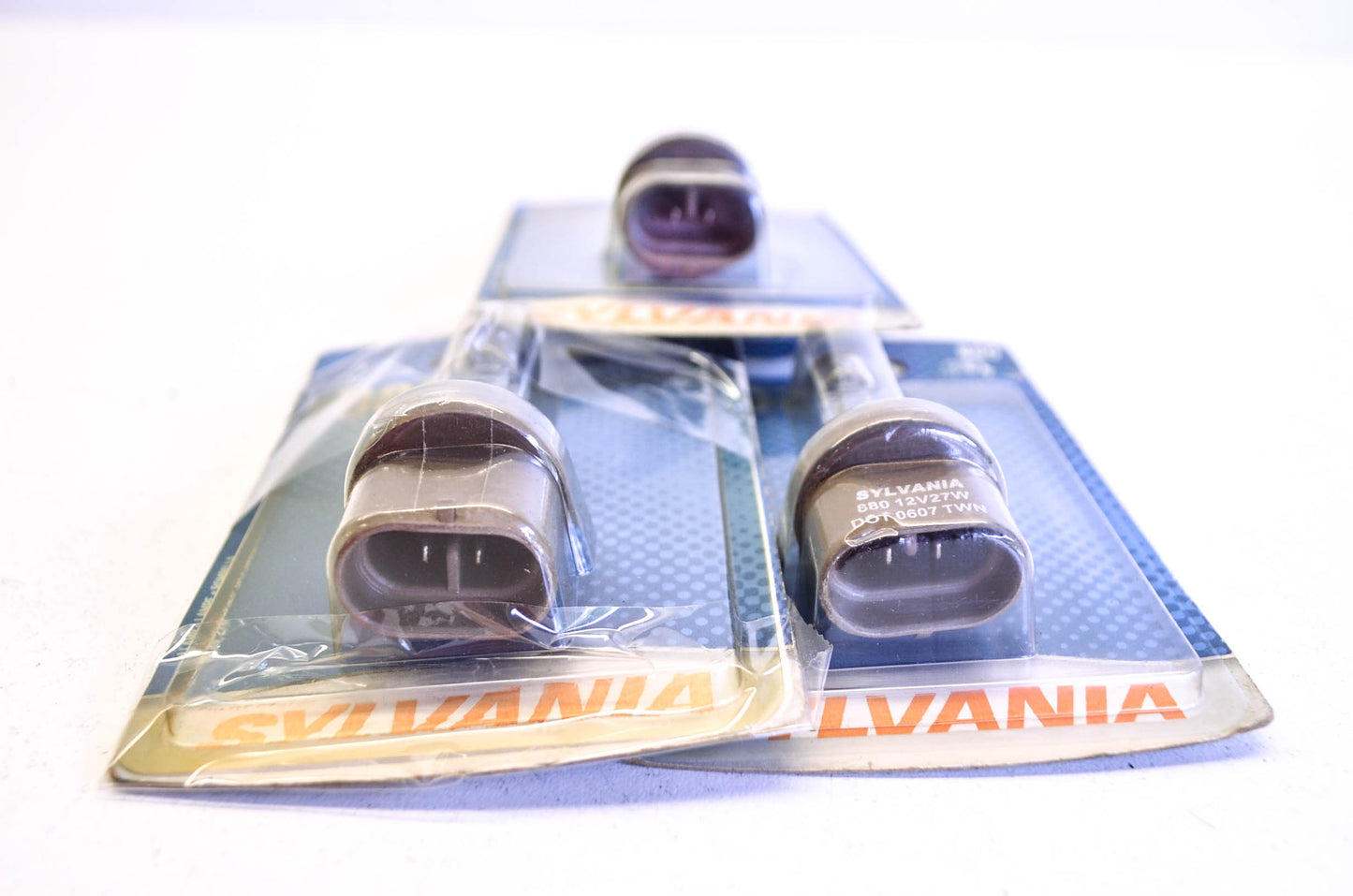 New Sylvania Standard Performance Bulb QTY 3 NOS