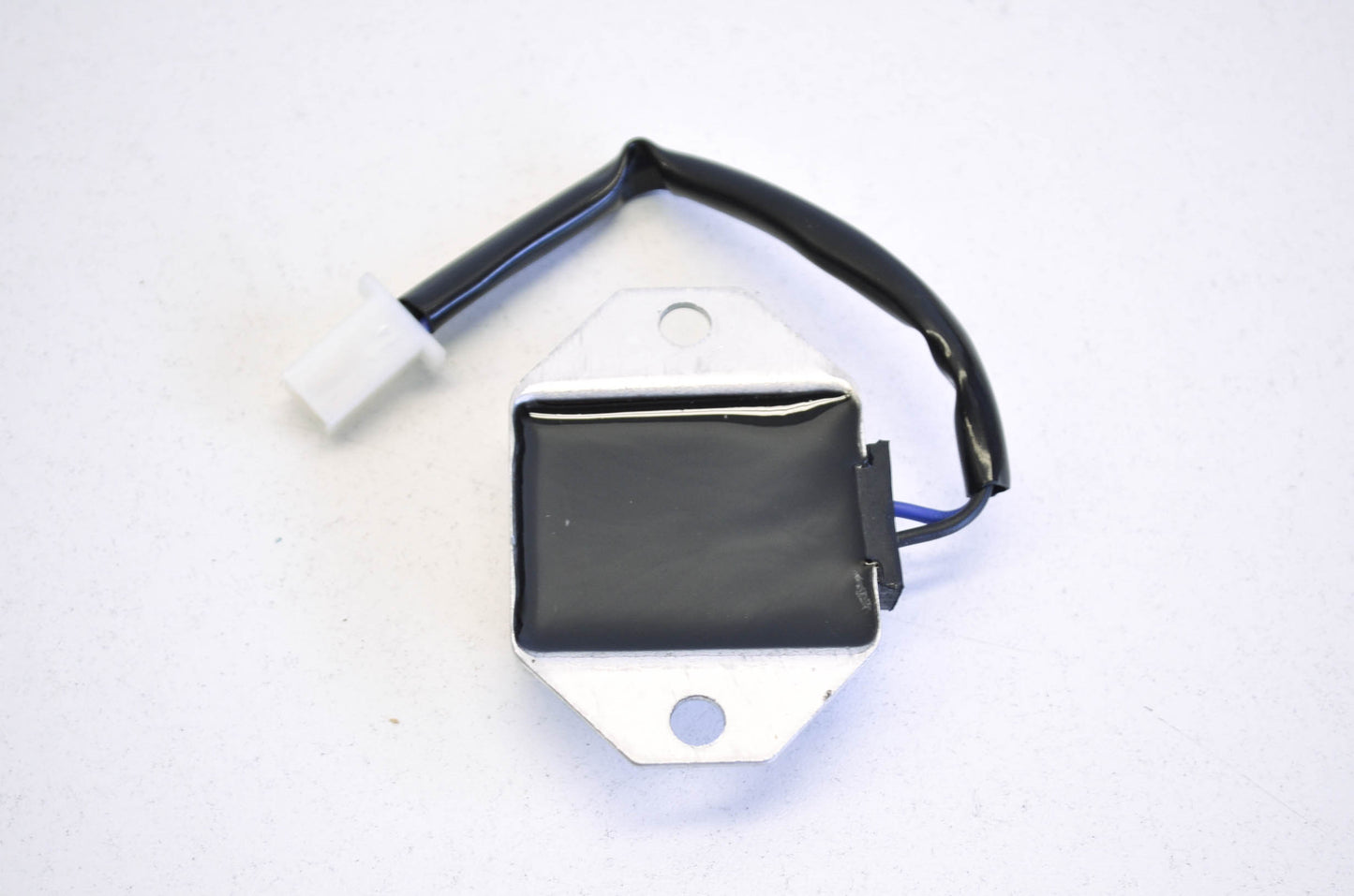 Parts Unlimited 01-154-35 Yamaha Voltage Regulator NOS