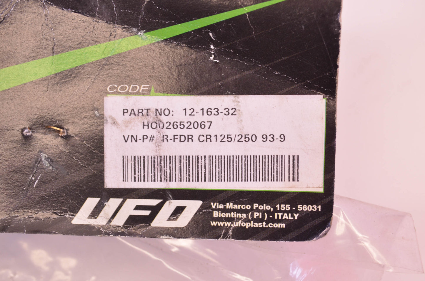 UFO 12-163-32 Red CR Rear Fender Cover NOS