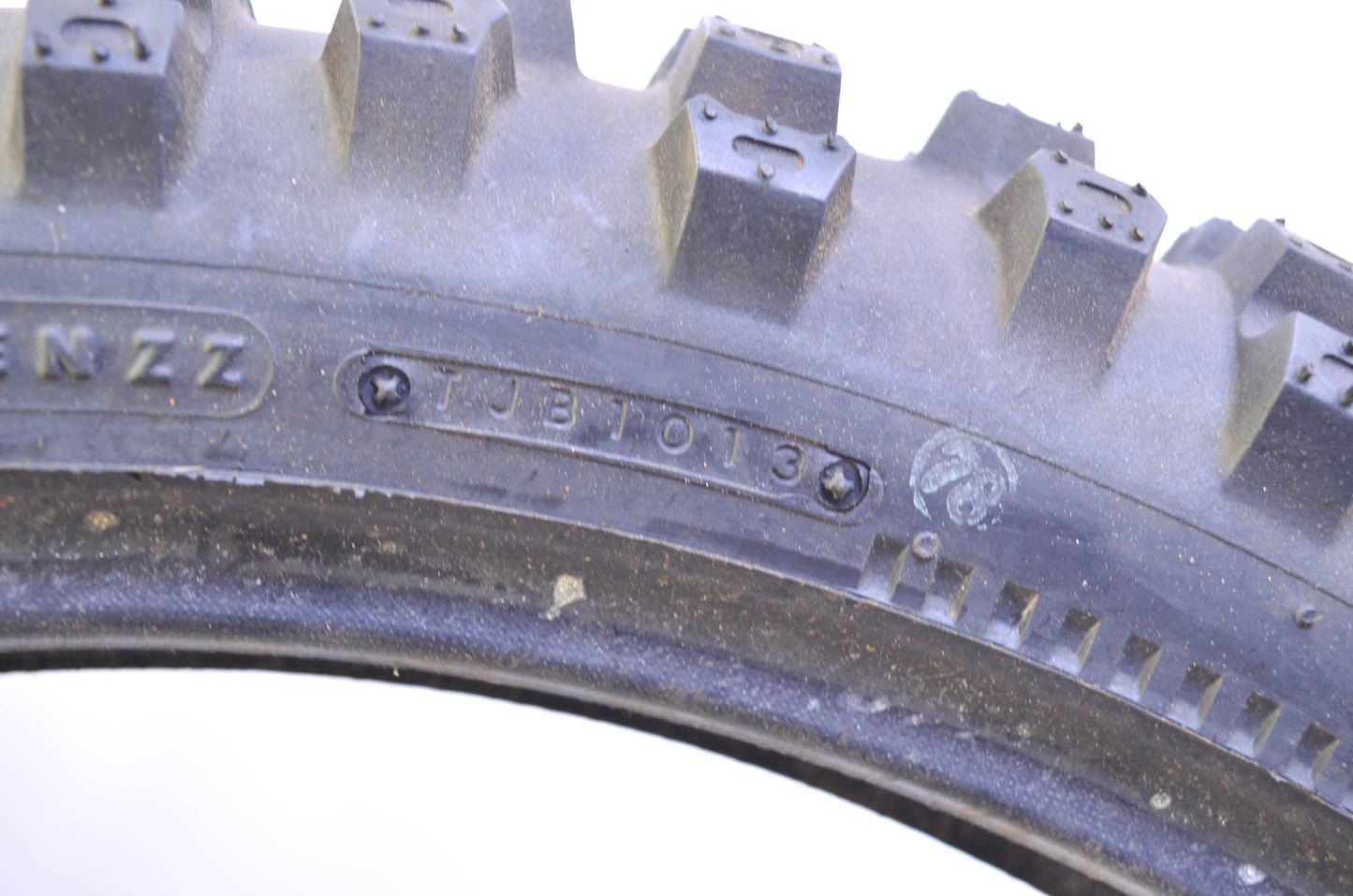New Bridgestone 80/100-21 M23 Tire NOS