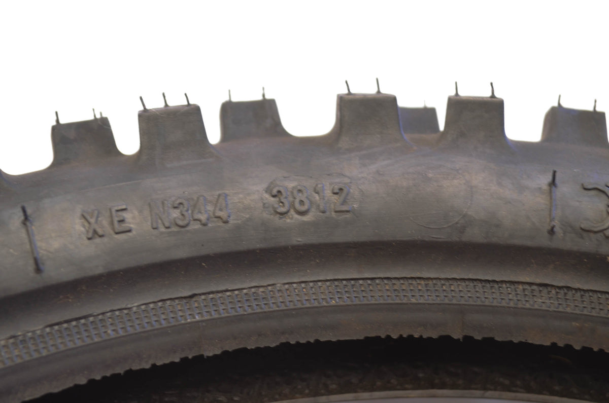 Pirelli 0312-0207 70/100-17 40M Scorpion Motocross Front Tire NOS