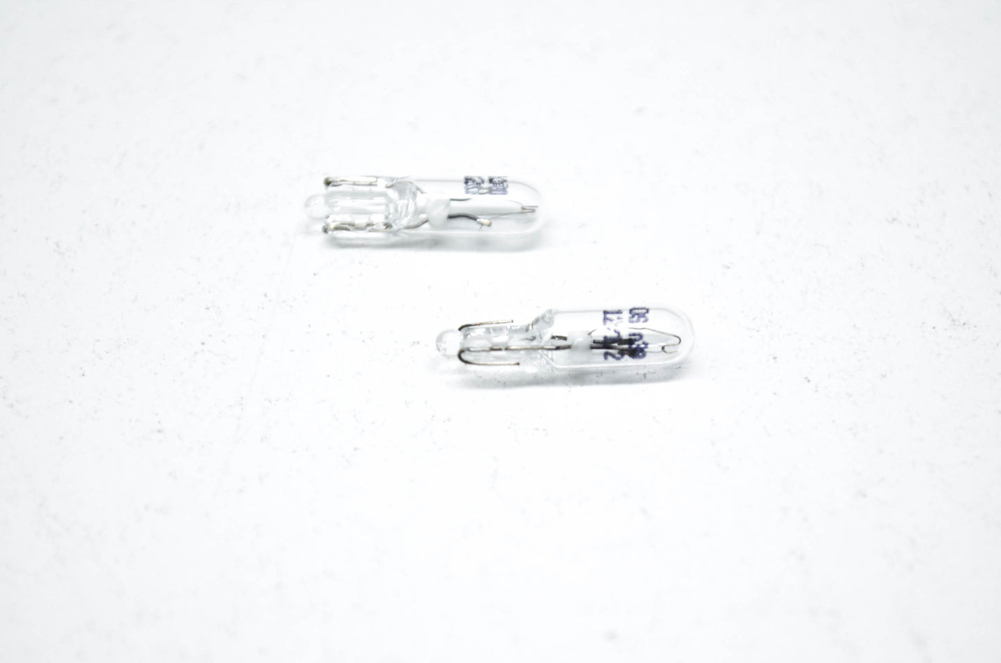 New Sylvania Long Life Replacement Bulb QTY 2 NOS